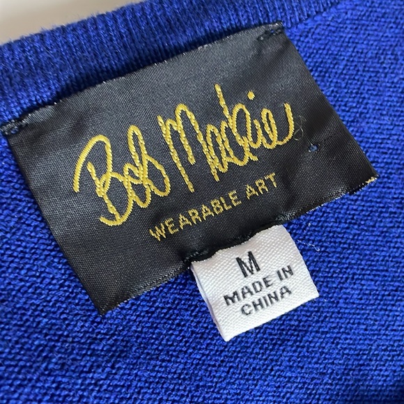 Bob Mackie Royal Blue button down Cardigan with shiny Sequins Flower Detail- M - Picture 7 of 12